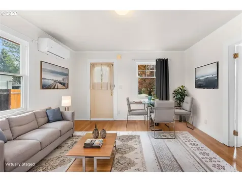 1818 Elm Street Forest Grove OR 97116