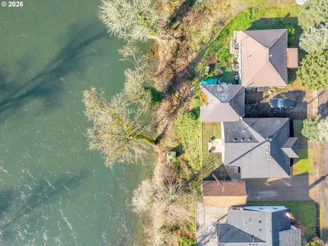 21974 Lilly Lane SE Stayton OR 97383
