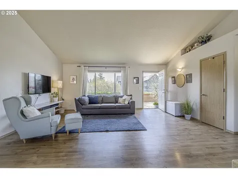 105 Warren Street Oregon City OR 97045