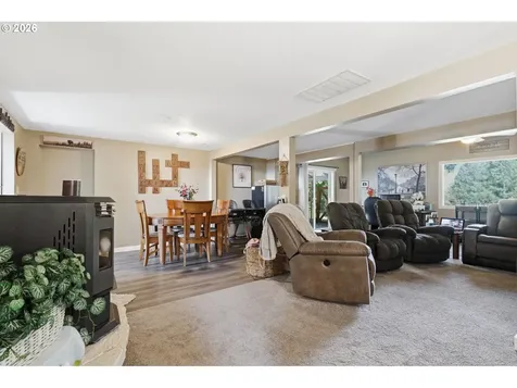 27671 S Ringo Road Mulino OR 97042
