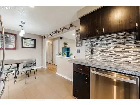 1109 Johnson Street Oregon City OR 97045
