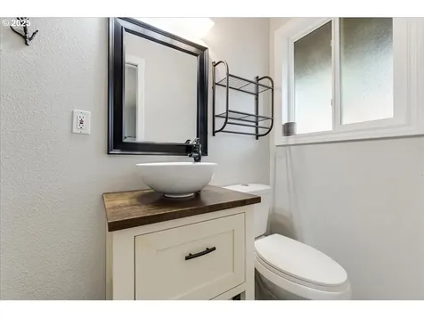 1109 Johnson Street Oregon City OR 97045