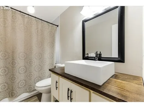 1109 Johnson Street Oregon City OR 97045