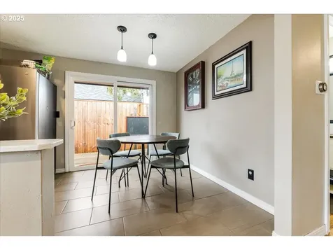 1109 Johnson Street Oregon City OR 97045