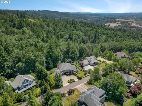 9718 NW Skyview Drive Portland OR 97231