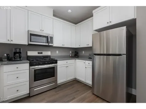 4145 SE Inlet Avenue Lincoln City OR 97367