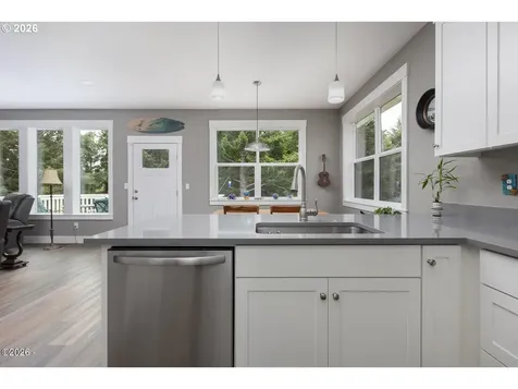 4145 SE Inlet Avenue Lincoln City OR 97367