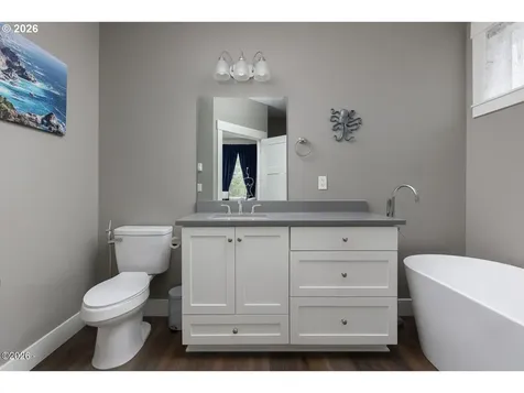 4145 SE Inlet Avenue Lincoln City OR 97367