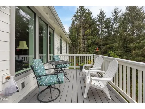 4145 SE Inlet Avenue Lincoln City OR 97367