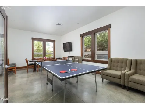 4145 SE Inlet Avenue Lincoln City OR 97367
