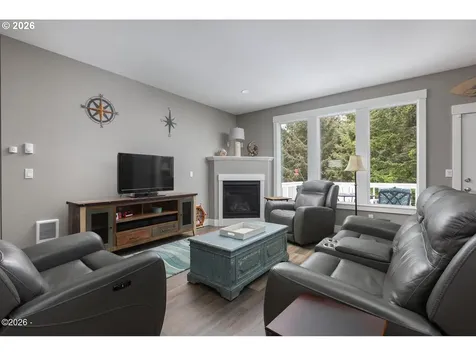 4145 SE Inlet Avenue Lincoln City OR 97367