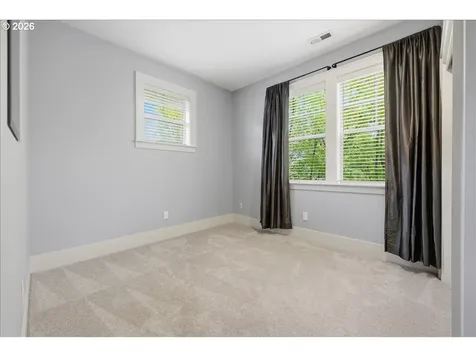 605 SW Trillium Creek Terrace Portland OR 97225