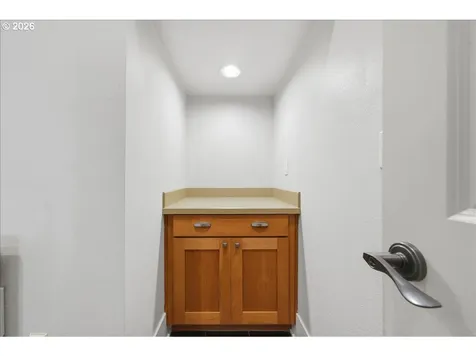 605 SW Trillium Creek Terrace Portland OR 97225