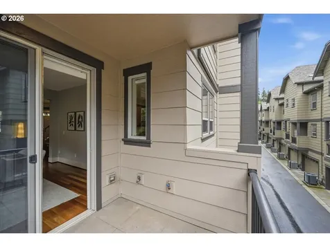 605 SW Trillium Creek Terrace Portland OR 97225