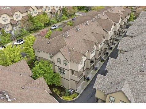 605 SW Trillium Creek Terrace Portland OR 97225