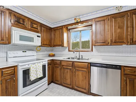 1145 NW Sunnywood Court Mcminnville OR 97128