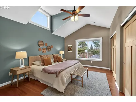 5603 SE Oak Street Portland OR 97215