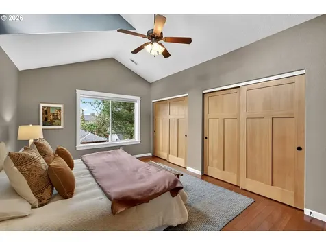 5603 SE Oak Street Portland OR 97215