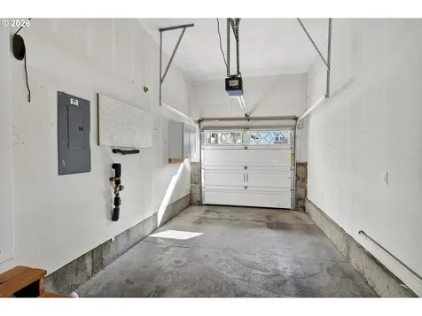 5603 SE Oak Street Portland OR 97215