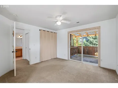 19293 Windmill Drive Oregon City OR 97045