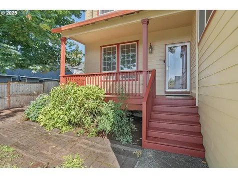 19293 Windmill Drive Oregon City OR 97045
