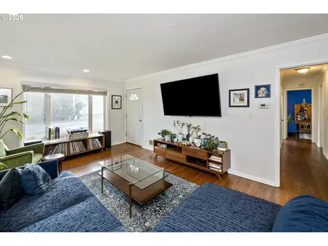 10361 NE Sacramento Street Portland OR 97220