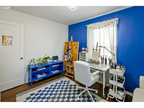 10361 NE Sacramento Street Portland OR 97220