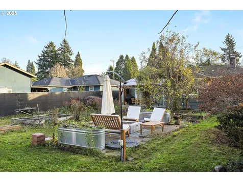 10361 NE Sacramento Street Portland OR 97220