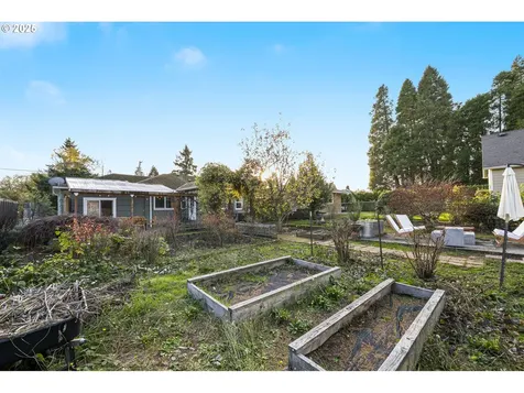 10361 NE Sacramento Street Portland OR 97220