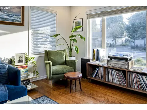 10361 NE Sacramento Street Portland OR 97220