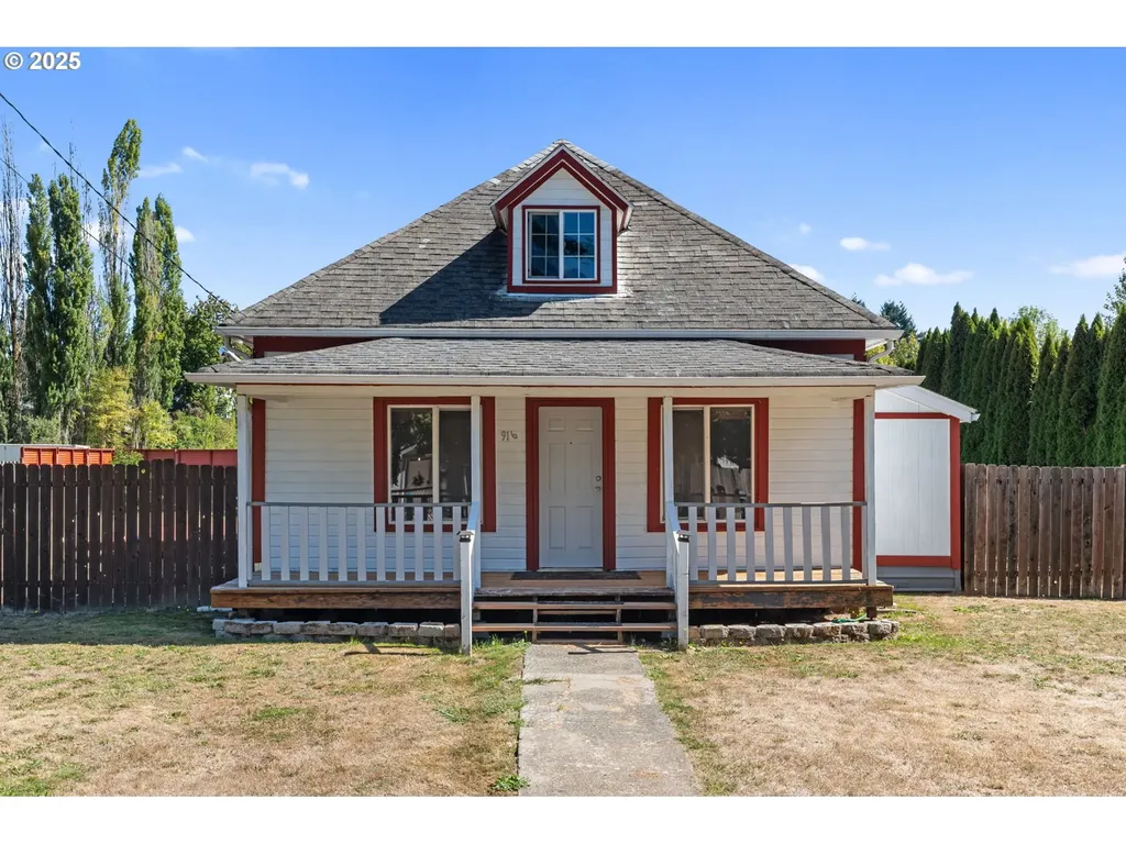 916 B Street Vader WA 98593