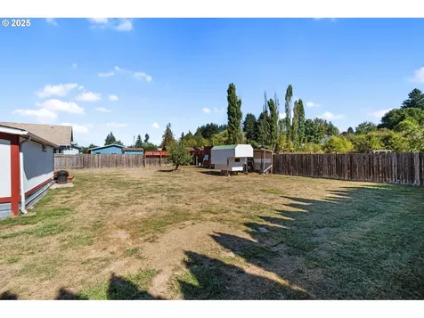 916 B Street Vader WA 98593