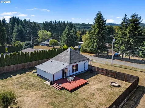 916 B Street Vader WA 98593