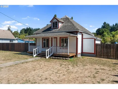 916 B Street Vader WA 98593