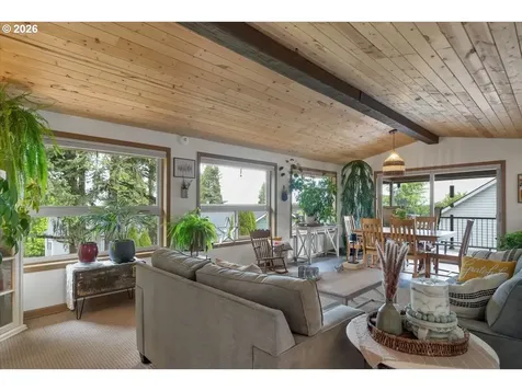 5240 Chapman Street S Salem OR 97306