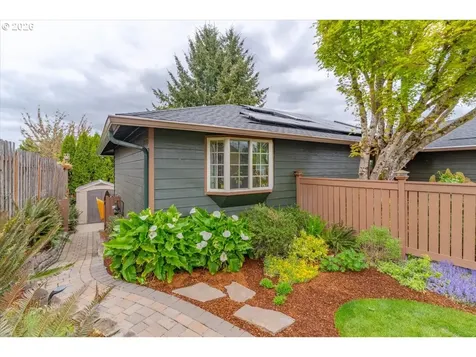 5240 Chapman Street S Salem OR 97306