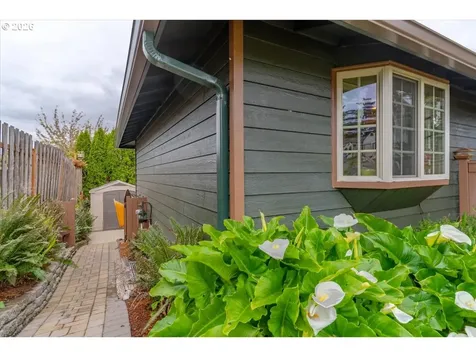 5240 Chapman Street S Salem OR 97306