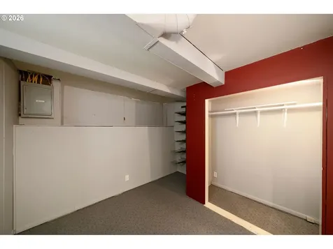 5235 NE 16th Avenue Portland OR 97211