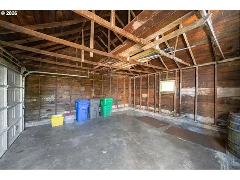 5235 NE 16th Avenue Portland OR 97211