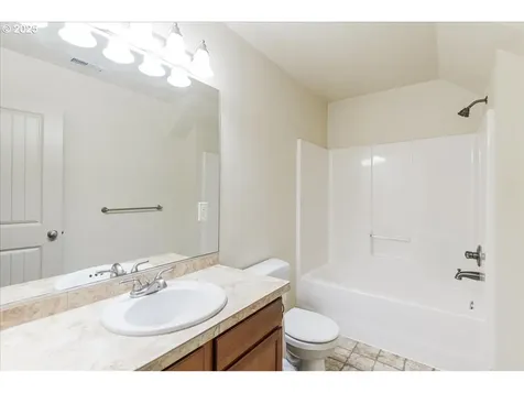 13456 SE Autumnwood Lane Happy Valley OR 97086