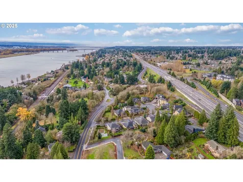 4331 SE 166th Court Vancouver WA 98683