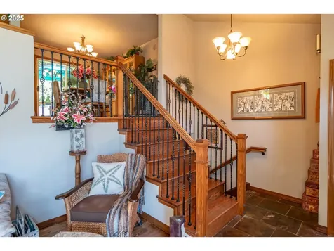 169 NW Brent Court Roseburg OR 97471