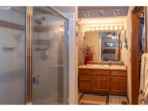 169 NW Brent Court Roseburg OR 97471