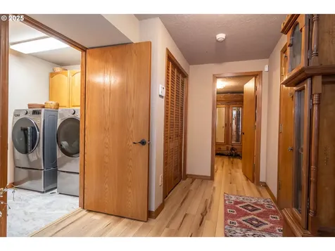 169 NW Brent Court Roseburg OR 97471