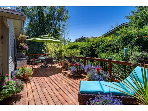 169 NW Brent Court Roseburg OR 97471