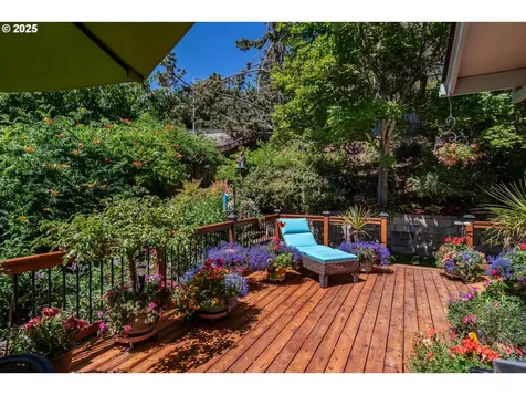 169 NW Brent Court Roseburg OR 97471