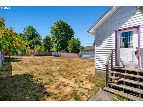 9816 N Central Street Portland OR 97203