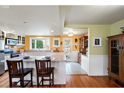 2050 Friendly Street Eugene OR 97405