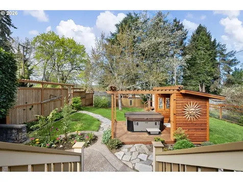 2050 Friendly Street Eugene OR 97405