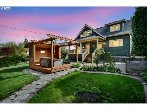 2050 Friendly Street Eugene OR 97405